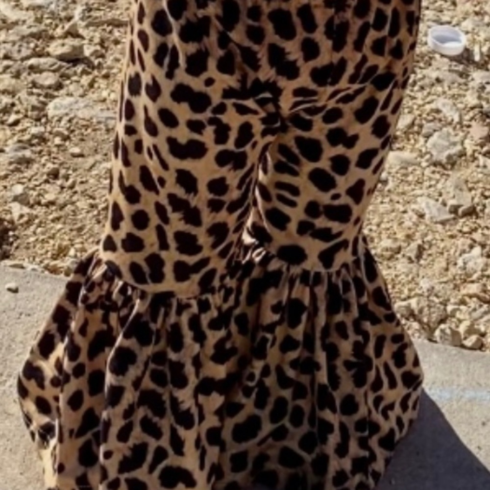 2T girls leopard bell bottoms